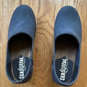 Sangrens Swedish Clogs